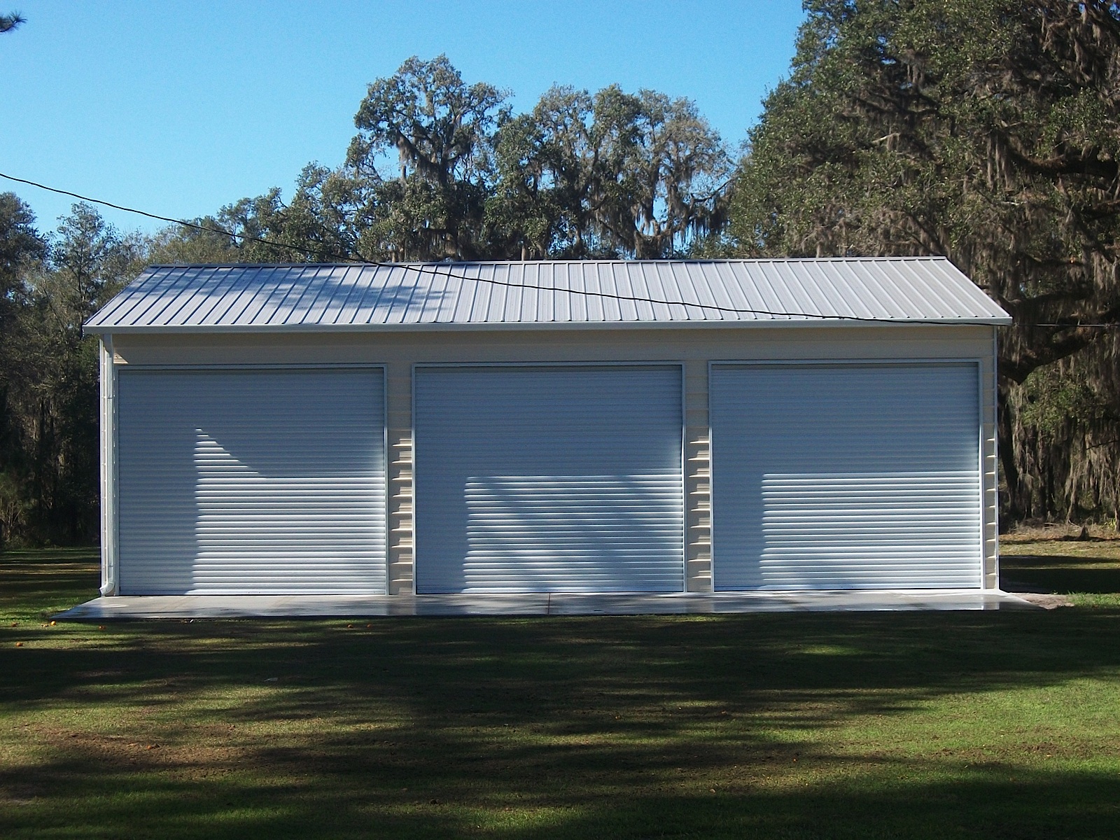 30x41x10 Residential Garage with Side Bays